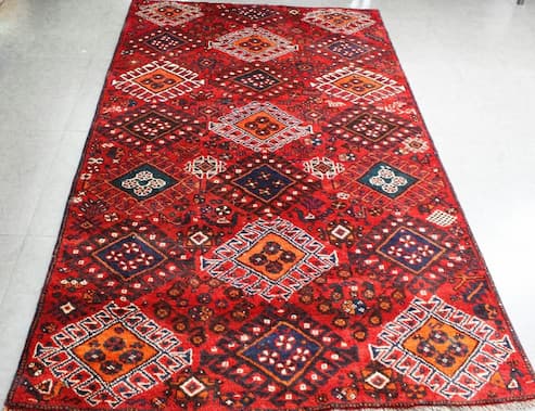 Iranischer handgewebter Teppich