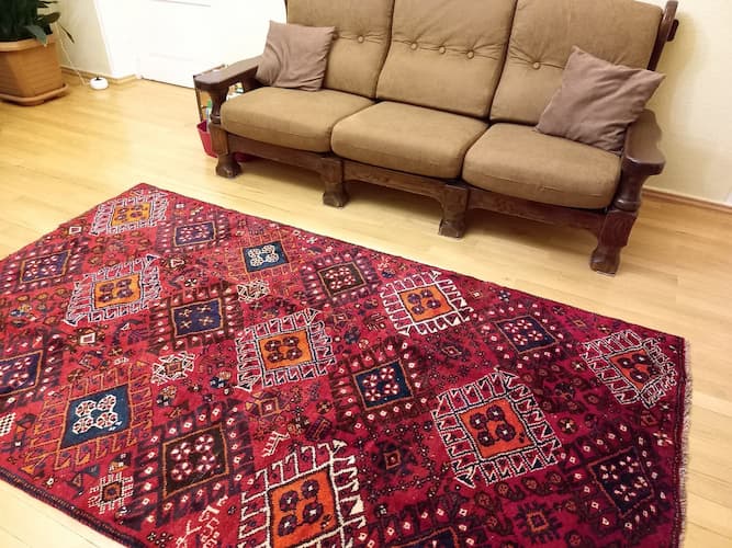 Iranischer handgewebter Teppich